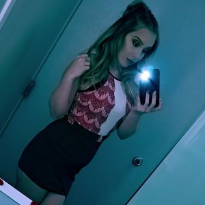 Meet your Posher, Jessica